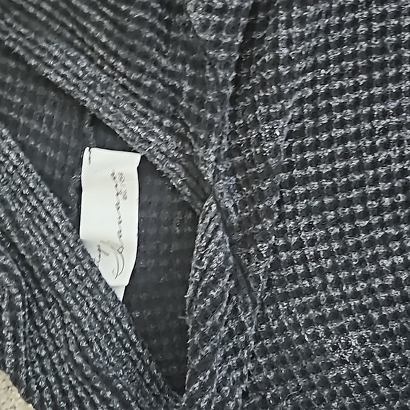 3 hooded tops vintage havana & young fabulous & broke - Picture 6 of 8